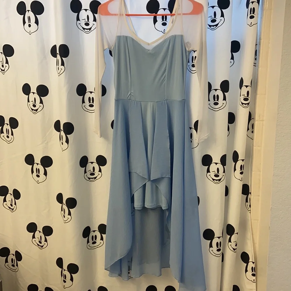 Hot topic Disney inspired Elsa dress - Picture 2 of 5
